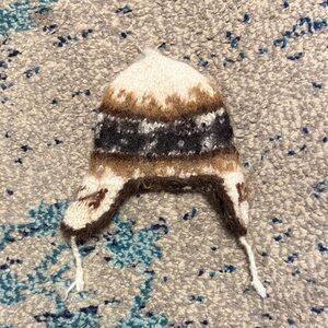 Handmade Newborn Peruvian alpaca hat